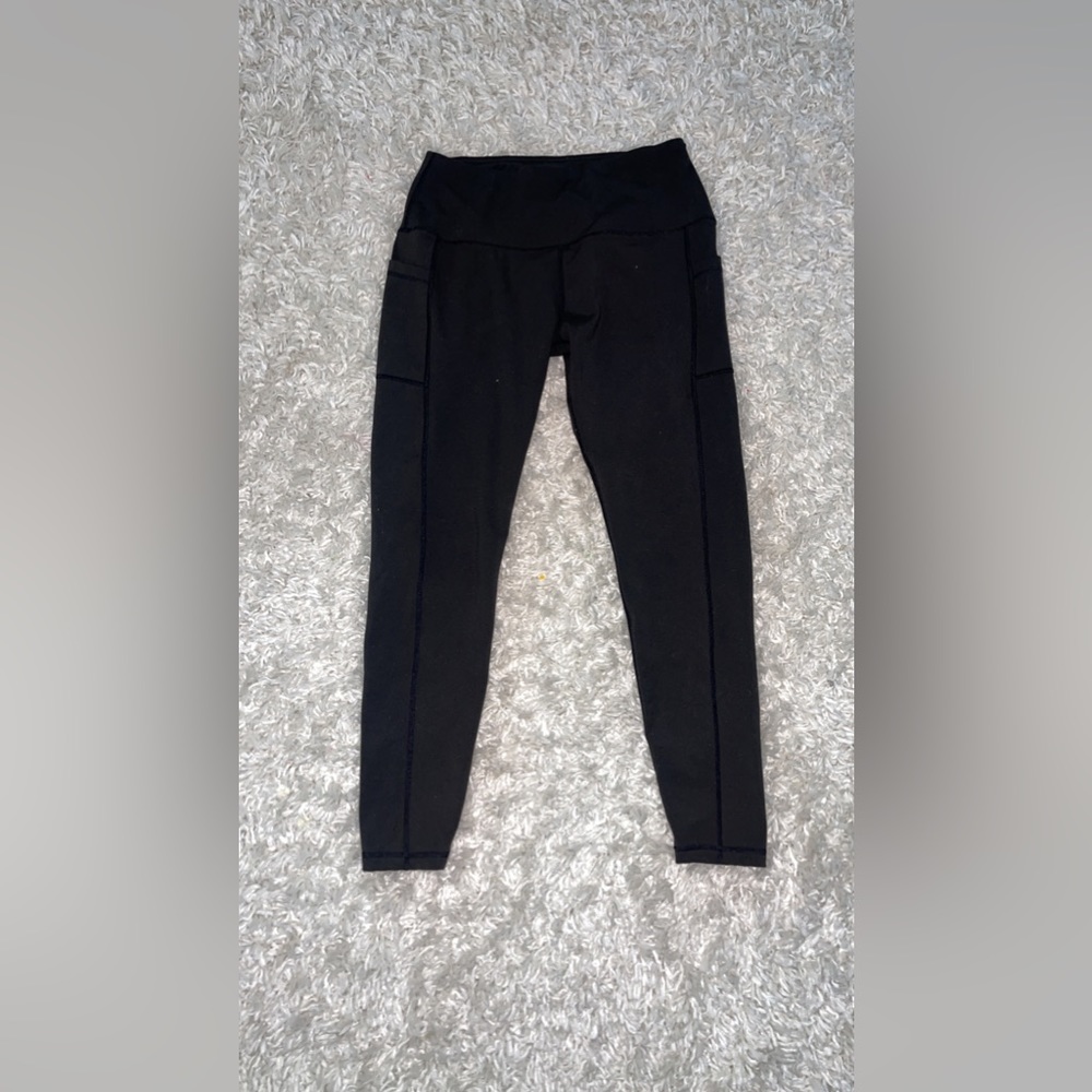 Black leggings